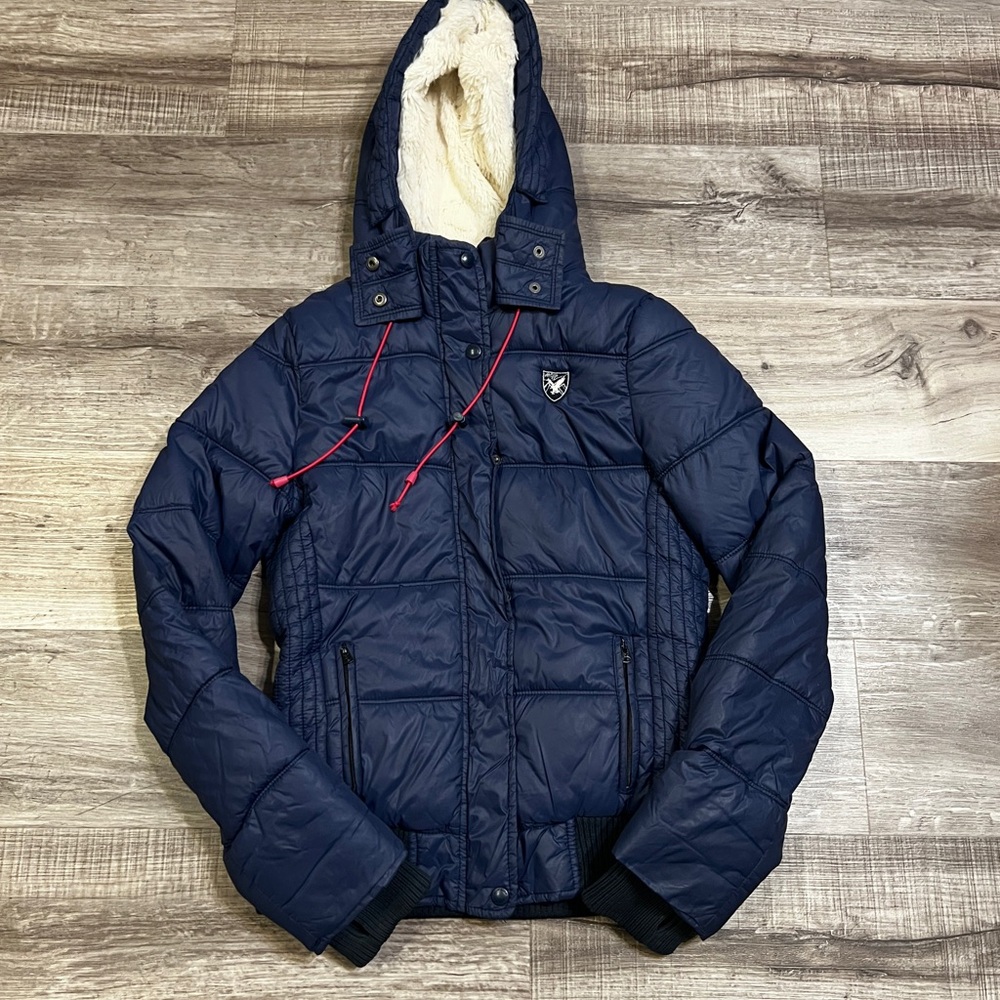 American Eagle Outfitters Dark Blue Puffer Jacket size medium
